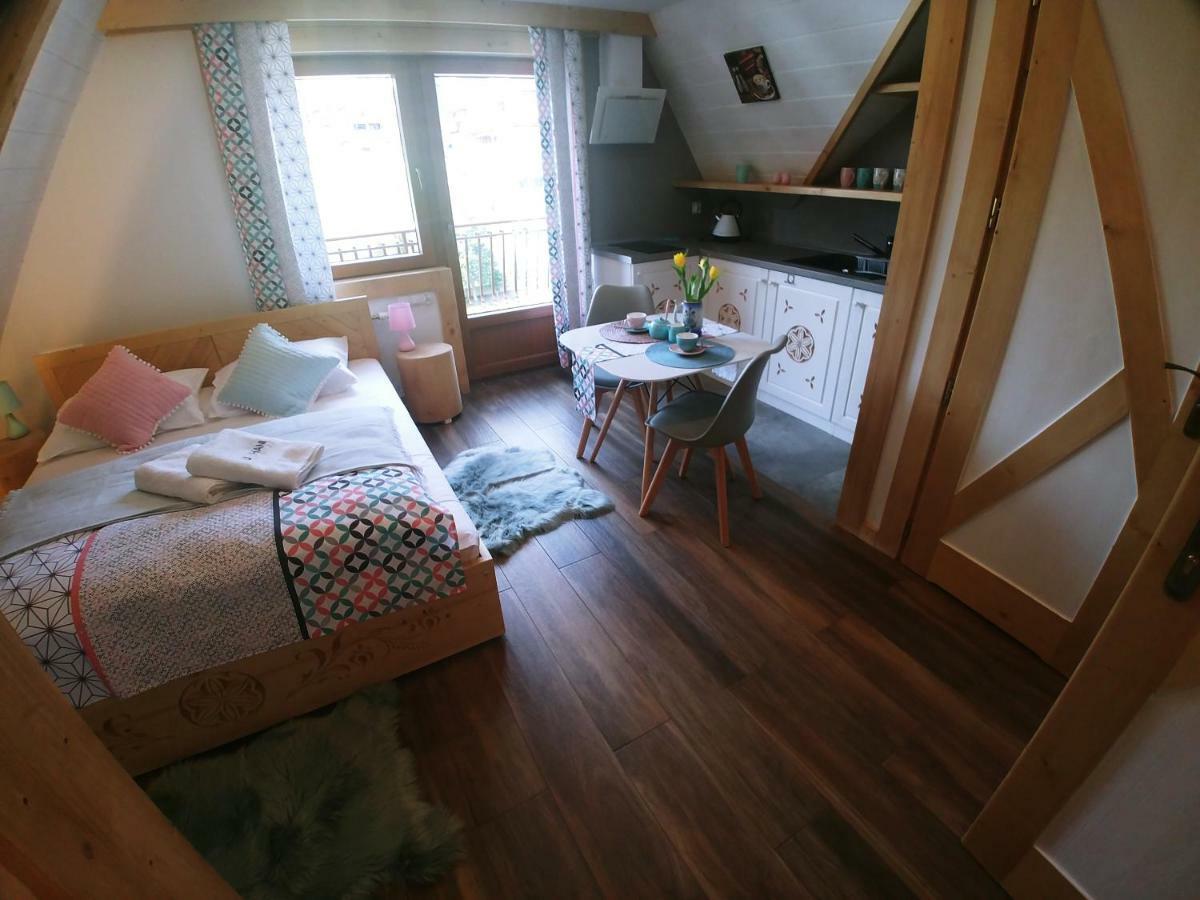 Bed & Breakfast I 
