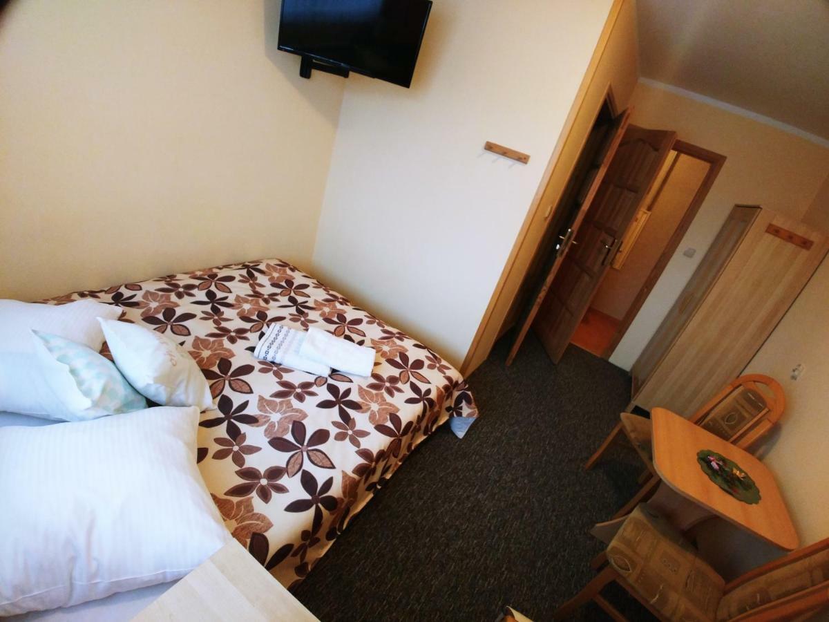 Bed & Breakfast I 